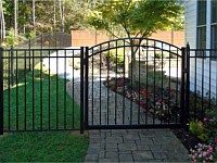 <b>Alumi-Guard 3-Rail Residential Ascot Flat Top Aluminum Fence 3</b>